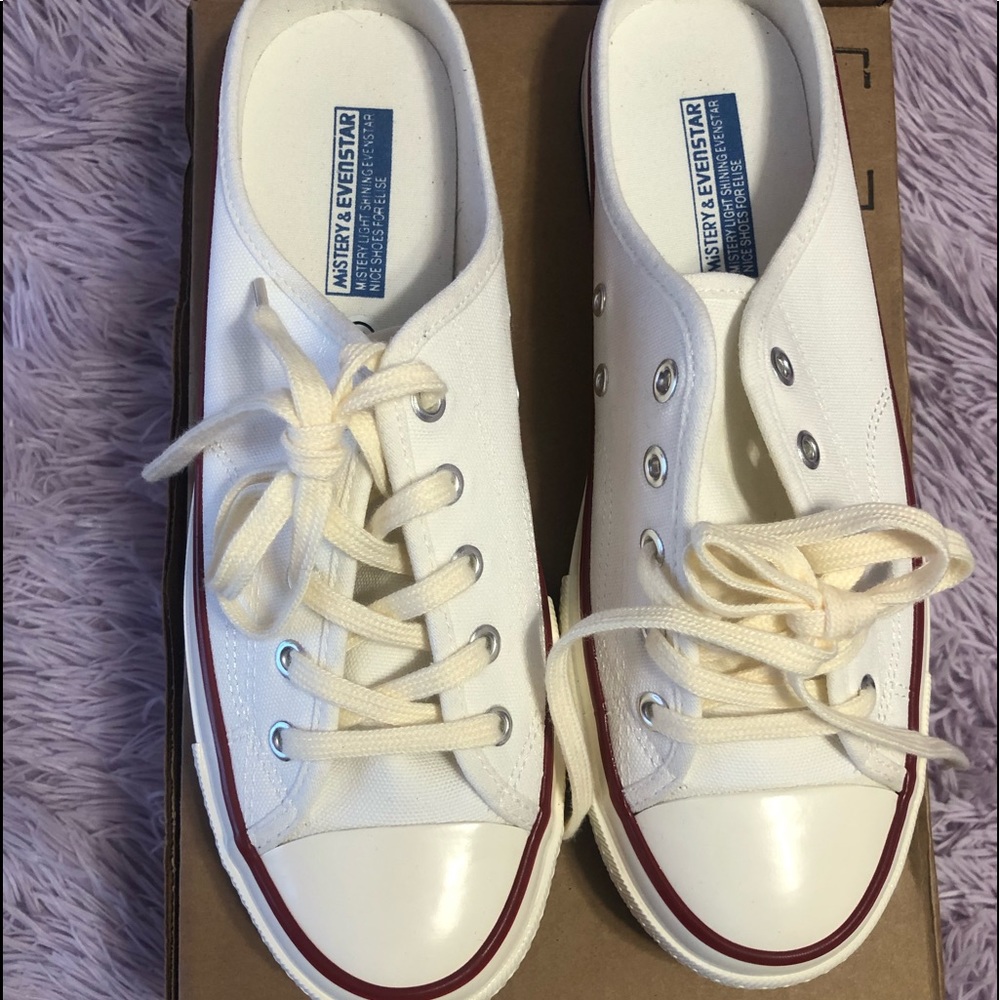 Even Star shoes